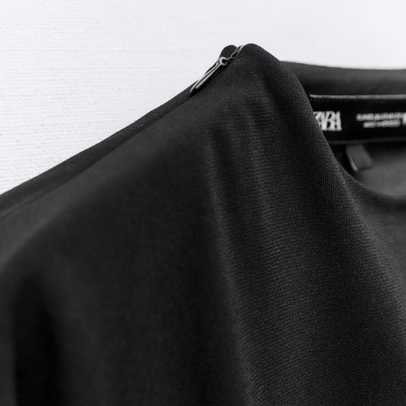 Zara Asymmetric Elegant Black Knit Midi Dress - Picture 9 of 13